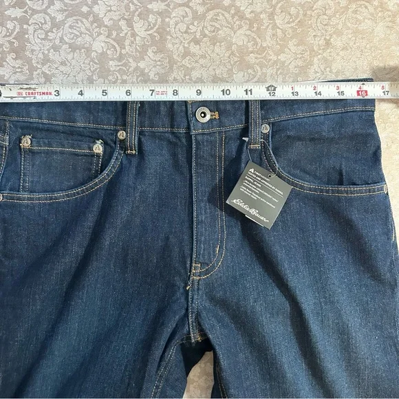 Eddie Bauer ~new Men’s Rappel First Ascent 32/32 Classic Fit Jeans - Picture 12 of 16